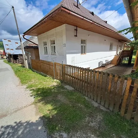 Casa de Férias U Dionyza Rejdová